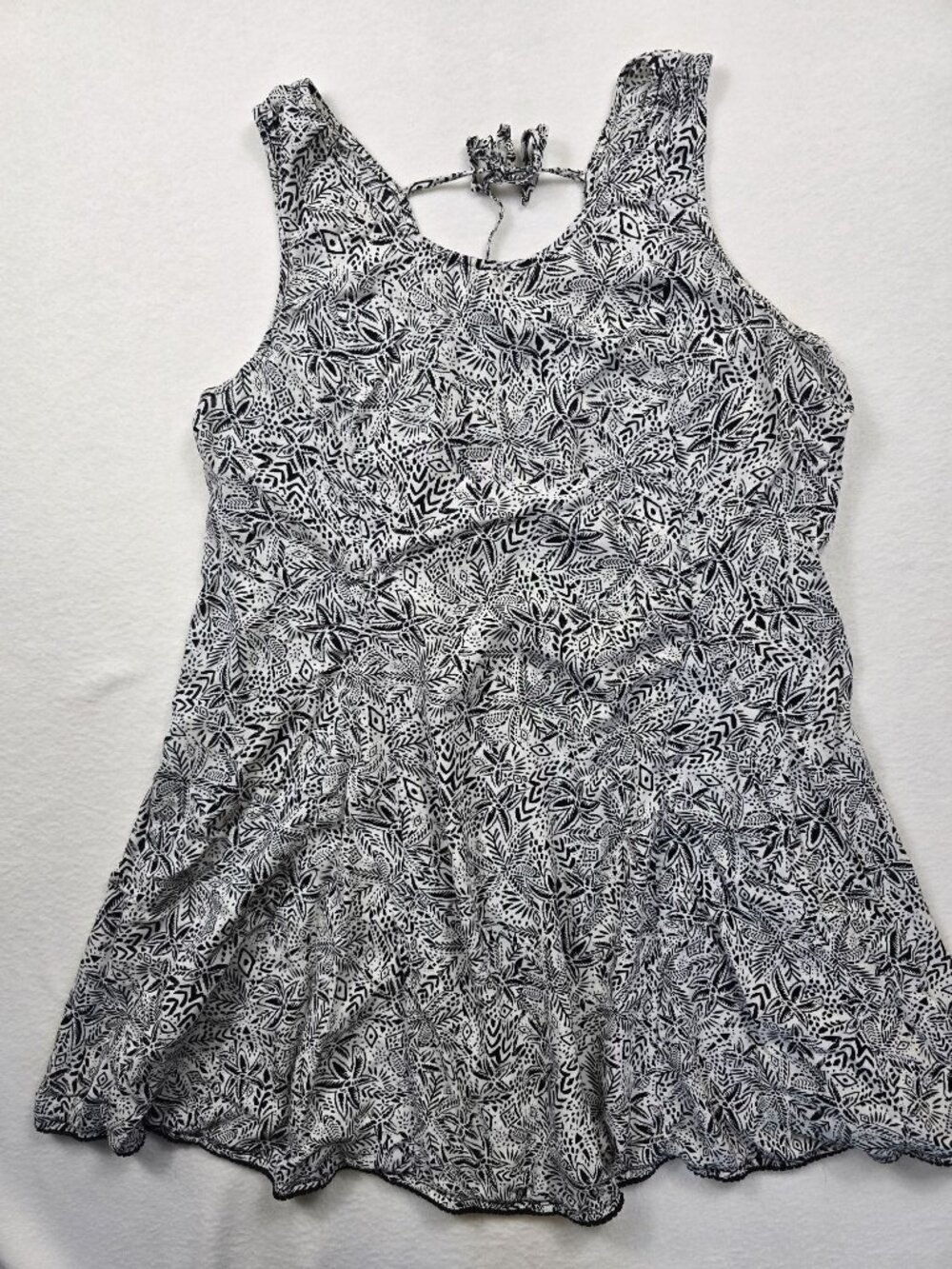 Maurices XL Black & White Sleeveless Tunic Mini Sun Dress Swim Cover Up